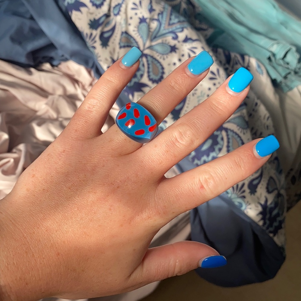 2000’s Chunky Resin ring